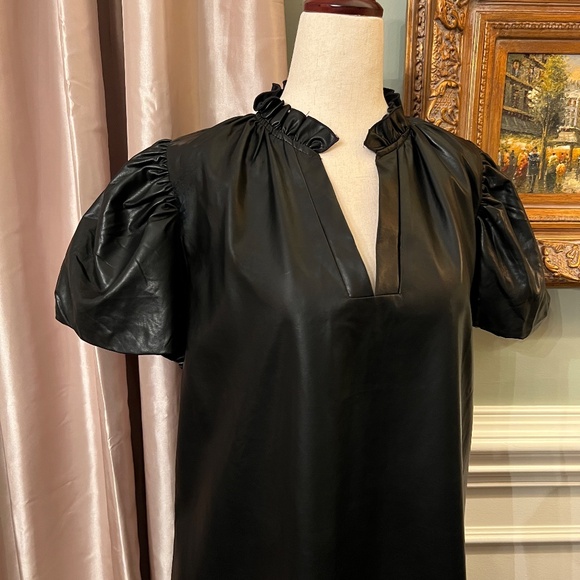 NWOT Entro Black Faux Leather Vegan A-Line Ruffle Neck Puff Sleeve Dress LARGE - Picture 2 of 6